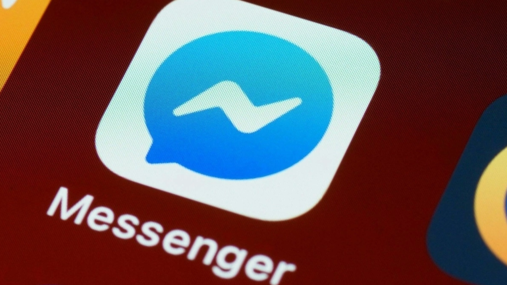 মেটা Messenger.com কি 2026 সালে বন্ধ হয়ে যাচ্ছে? আসল সত্য জানুন এখনই! 20260404_181404